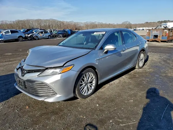 4T1F31AK5LU531811 2020 TOYOTA CAMRY - Image 1