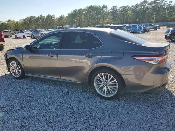 4T1F31AK5LU540136 2020 TOYOTA CAMRY - Image 2