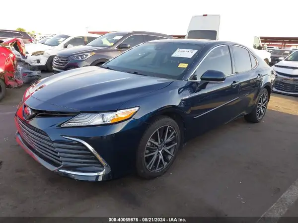 4T1F31AK5MU553129 2021 TOYOTA CAMRY - Image 2