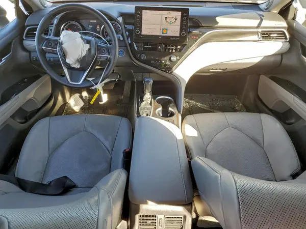 4T1F31AK5MU567841 2021 TOYOTA CAMRY - Image 8