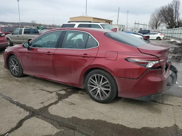 4T1F31AK5NU575598 2022 TOYOTA CAMRY - Image 2