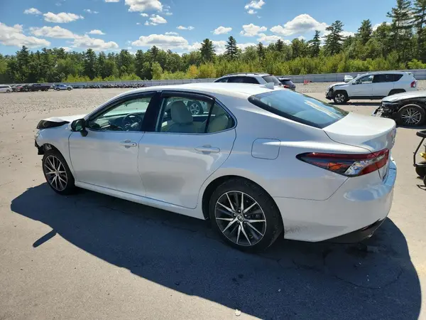4T1F31AK5RU067718 2024 TOYOTA CAMRY - Image 2