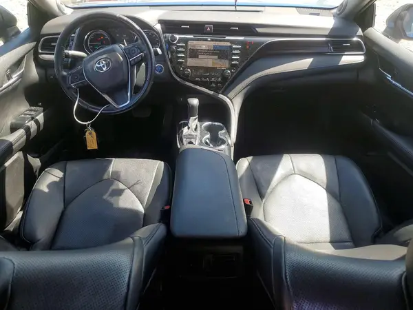 4T1F31AK6LU013030 2020 TOYOTA CAMRY - Image 8