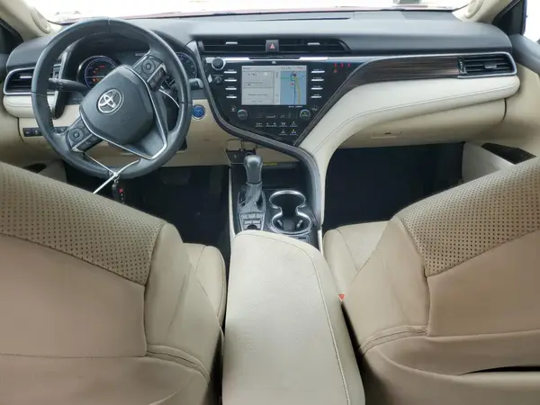 4T1F31AK6LU013691 2020 TOYOTA CAMRY - Image 8