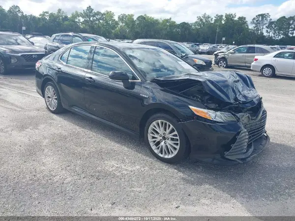 4T1F31AK6LU533745 2020 TOYOTA CAMRY - Image 1
