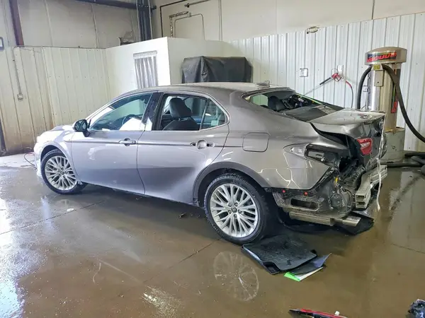 4T1F31AK6LU536886 2020 TOYOTA CAMRY - Image 2