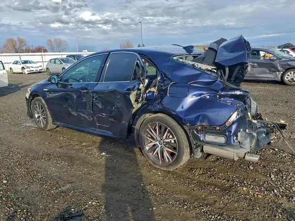 4T1F31AK6MU565757 2021 TOYOTA CAMRY - Image 2