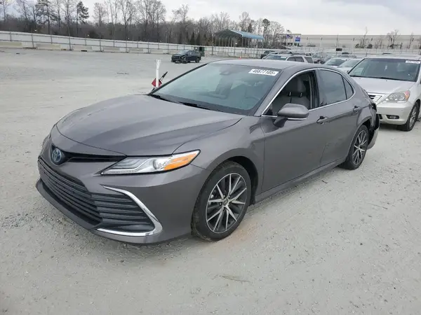 4T1F31AK6NU592541 2022 TOYOTA CAMRY - Image 1