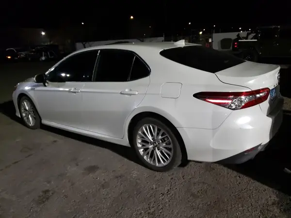 4T1F31AK7LU530157 2020 TOYOTA CAMRY - Image 2