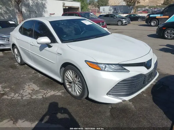 4T1F31AK7LU538582 2020 TOYOTA CAMRY - Image 1