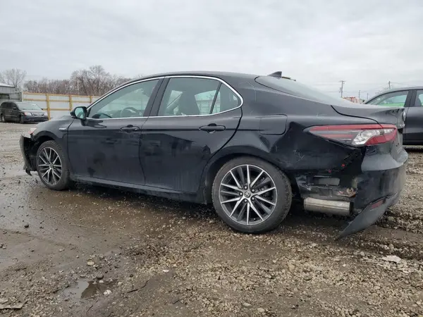 4T1F31AK7MU558770 2021 TOYOTA CAMRY - Image 2