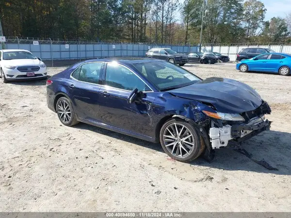 4T1F31AK7NU584710 2022 TOYOTA CAMRY - Image 1