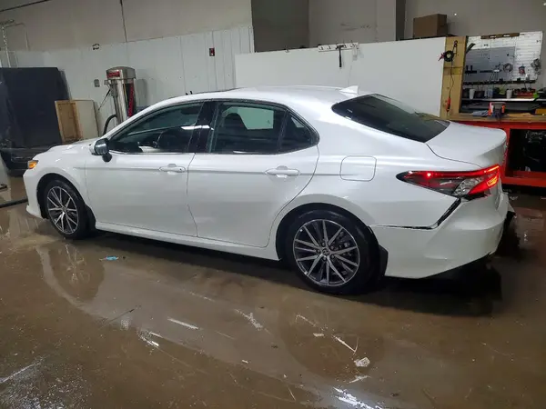 4T1F31AK7PU053655 2023 TOYOTA CAMRY - Image 2
