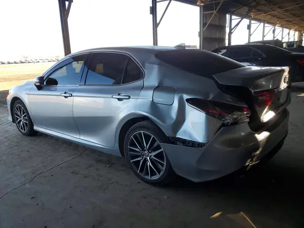 4T1F31AK7PU600987 2023 TOYOTA CAMRY - Image 2