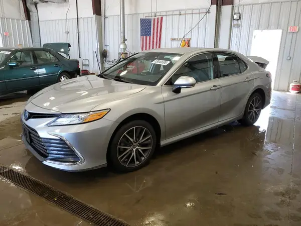 4T1F31AK7PU608040 2023 TOYOTA CAMRY - Image 1