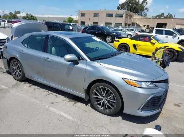 4T1F31AK7PU613965 2023 TOYOTA CAMRY - Image 1