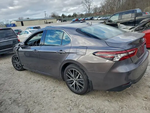 4T1F31AK7PU618549 2023 TOYOTA CAMRY - Image 2