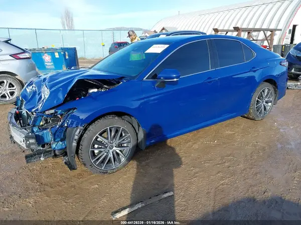 4T1F31AK7RU075769 2024 TOYOTA CAMRY - Image 2