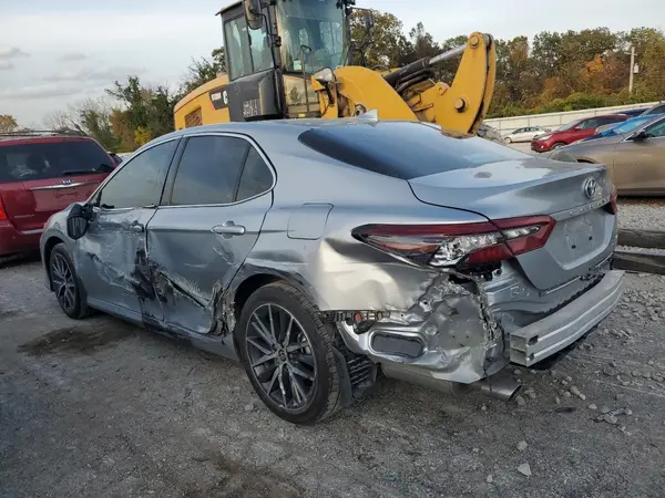 4T1F31AK7RU624161 2024 TOYOTA CAMRY - Image 2