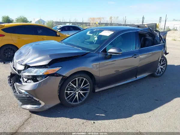 4T1F31AK7RU626430 2024 TOYOTA CAMRY - Image 2