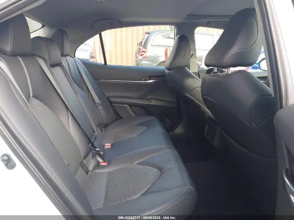 4T1F31AK7RU631353 2024 TOYOTA CAMRY - Image 8
