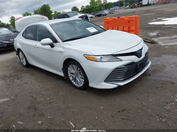 4T1F31AK8LU520107 2020 TOYOTA CAMRY - Image 1