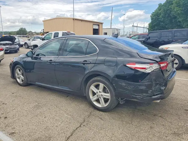 4T1F31AK8LU527915 2020 TOYOTA CAMRY - Image 2