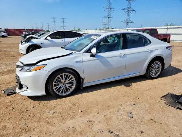 4T1F31AK8LU529065 2020 TOYOTA CAMRY - Image 1