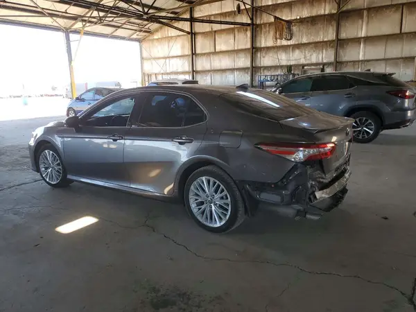 4T1F31AK8LU542947 2020 TOYOTA CAMRY - Image 2