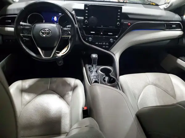 4T1F31AK8MU568305 2021 TOYOTA CAMRY - Image 8