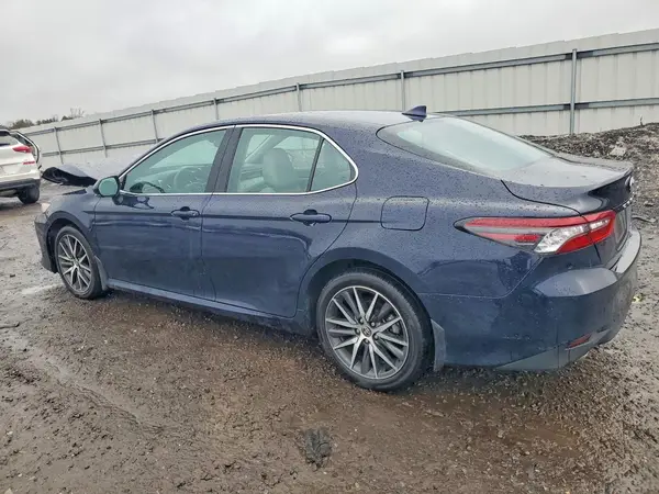 4T1F31AK8NU586062 2022 TOYOTA CAMRY - Image 2