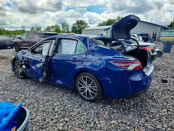 4T1F31AK8PU048836 2023 TOYOTA CAMRY - Image 2