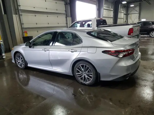 4T1F31AK8PU608032 2023 TOYOTA CAMRY - Image 2