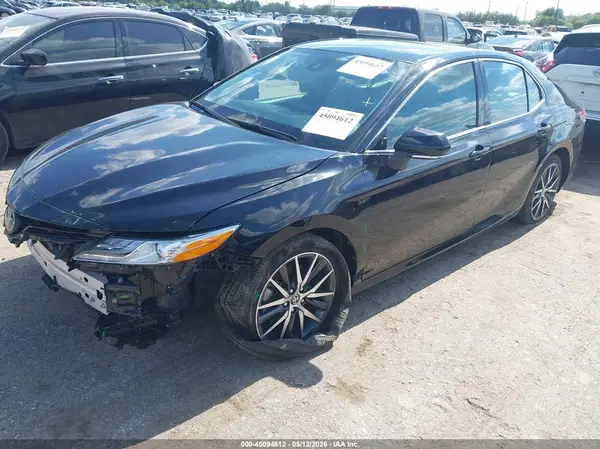 4T1F31AK8RU625237 2024 TOYOTA CAMRY - Image 2