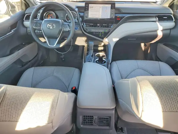 4T1F31AK8RU631457 2024 TOYOTA CAMRY - Image 8