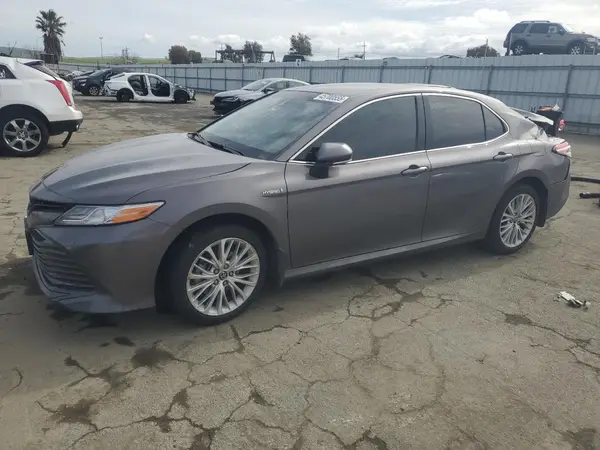 4T1F31AK9LU523355 2020 TOYOTA CAMRY - Image 1