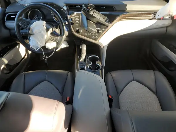 4T1F31AK9LU545811 2020 TOYOTA CAMRY - Image 8