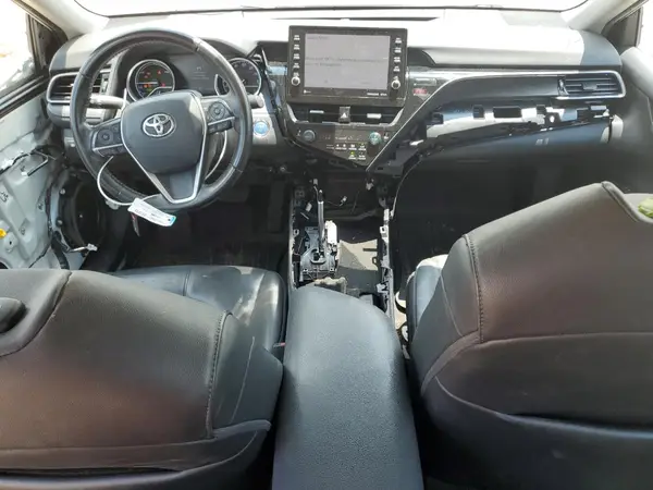 4T1F31AK9MU557250 2021 TOYOTA CAMRY - Image 8