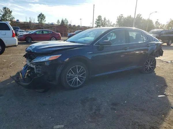 4T1F31AK9MU563887 2021 TOYOTA CAMRY - Image 1