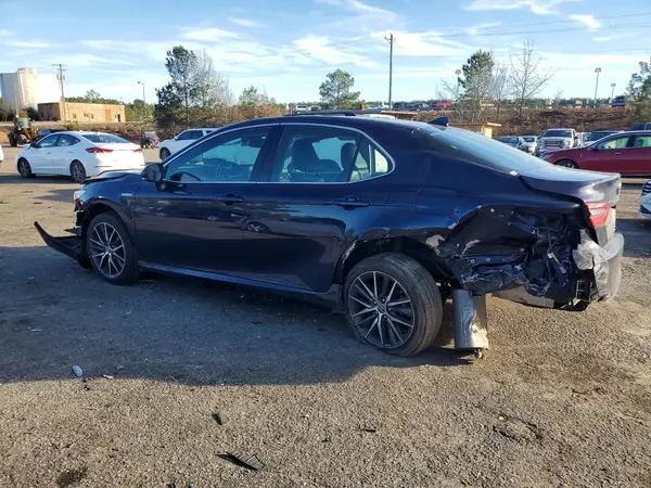4T1F31AK9MU563887 2021 TOYOTA CAMRY - Image 2