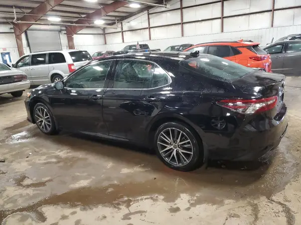4T1F31AK9NU586006 2022 TOYOTA CAMRY - Image 2