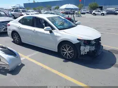 4T1F31AK9NU586345 2022 TOYOTA CAMRY
