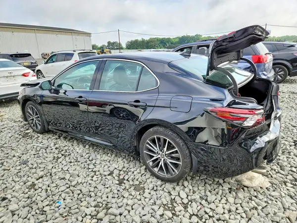 4T1F31AK9NU593621 2022 TOYOTA CAMRY - Image 2