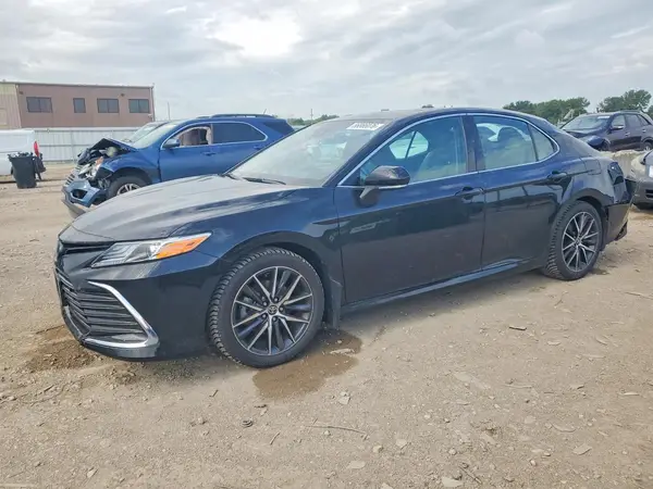 4T1F31AK9NU597488 2022 TOYOTA CAMRY - Image 1