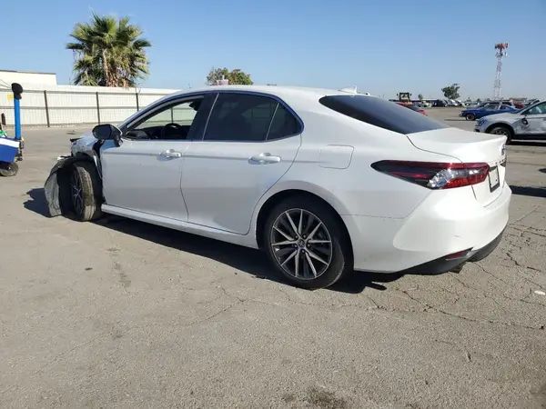 4T1F31AK9PU610484 2023 TOYOTA CAMRY - Image 2