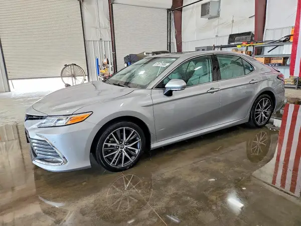 4T1F31AK9PU611487 2023 TOYOTA CAMRY - Image 1