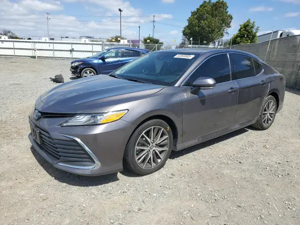 4T1F31AK9PU620187 2023 TOYOTA CAMRY - Image 1