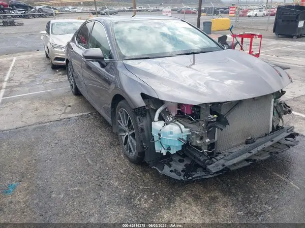 4T1F31AK9RU068189 2024 TOYOTA CAMRY - Image 1