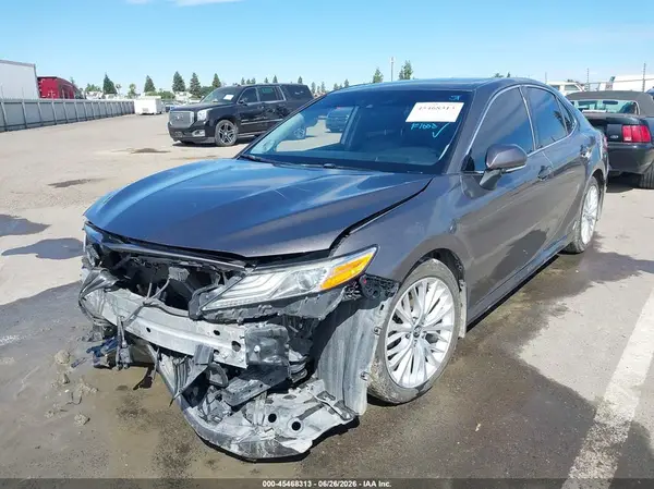 4T1F31AKXLU524692 2020 TOYOTA CAMRY - Image 2