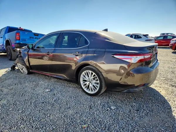 4T1F31AKXLU530069 2020 TOYOTA CAMRY - Image 2